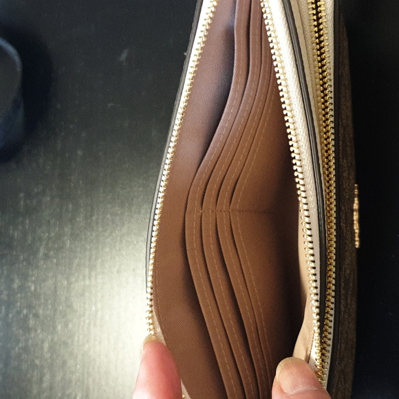 Coach double zip wallet/wristlet in signature canvas - Picture 5 of 8